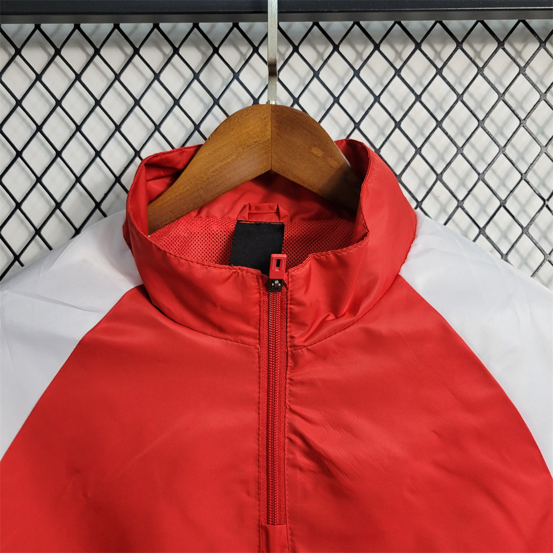 Bayer Windbreaker