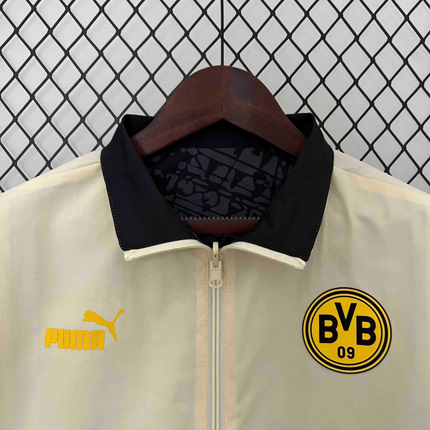 Borussia Dortmund Double-Sides Jacket