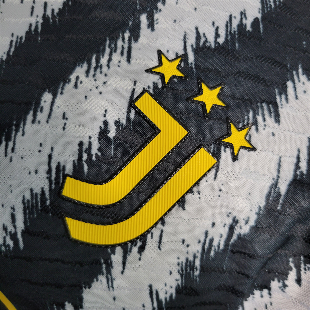 Juventus Gold Details Shirt