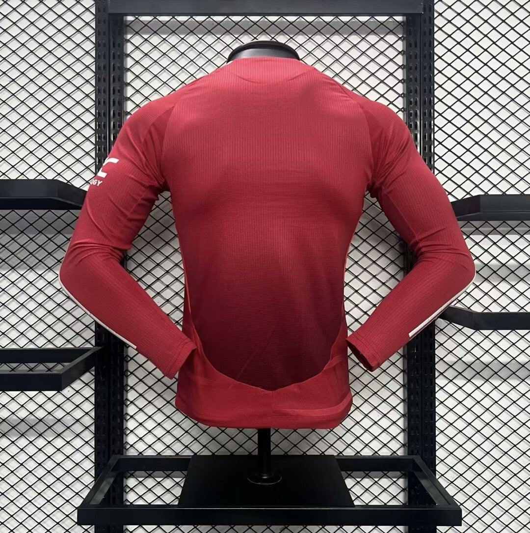 Manchester United Long Sleeve Kit